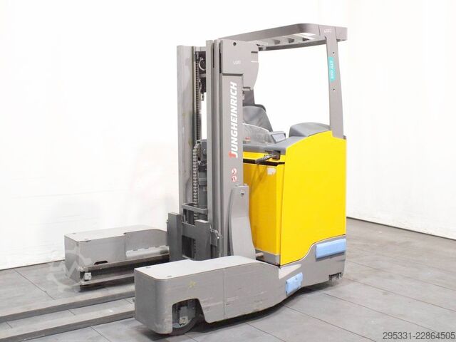 Four-way reachtruck Jungheinrich ETV-Q 25  DL G200-425DZ