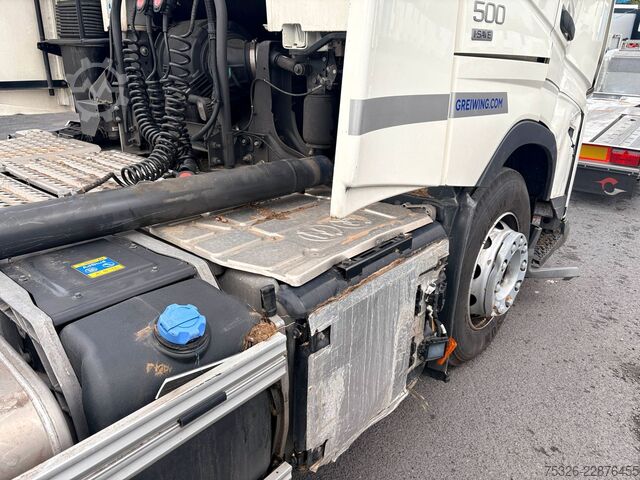 Standard tractor unit VOLVO FH 500 4x2, Globetrotter XL Aero, UNFALL