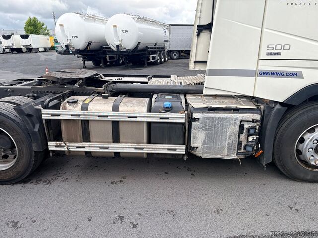 Standard tractor unit VOLVO FH 500 4x2, Globetrotter XL Aero, UNFALL