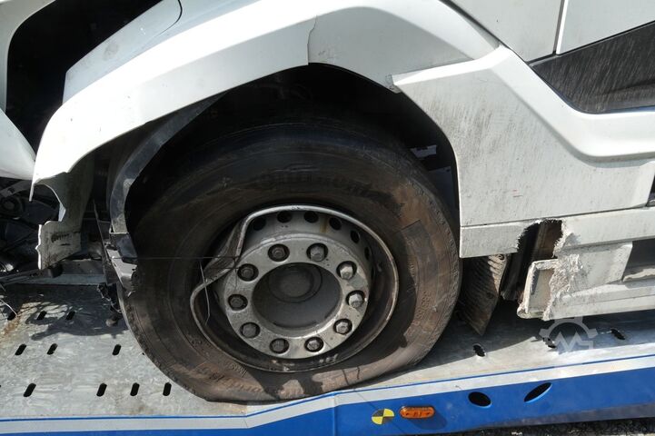 Standard SZM DAF XF 480 FT, UNFALL