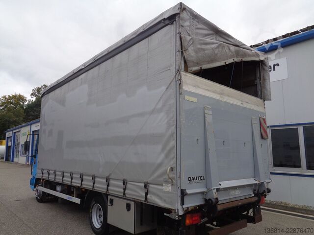 Curtain sider van IVECO 80E17 / EU3. 1. Hand