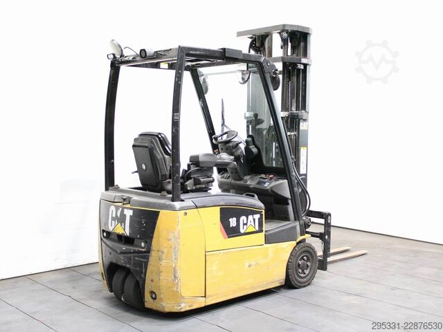 Electric 3-wheel forklift Caterpillar EP 18 CPNT