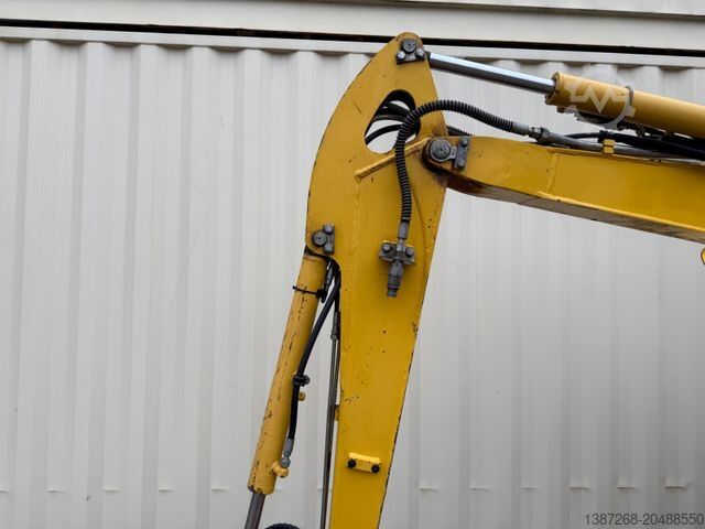 Minibagger KOMATSU PC26MR-3 / 2020 BJ / 2 x Löffel