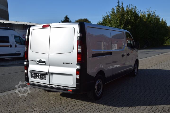 Kastenwagen Renault Trafic  2,0 DCI L2H1 3,0t Tempomat Klima Navi LED
