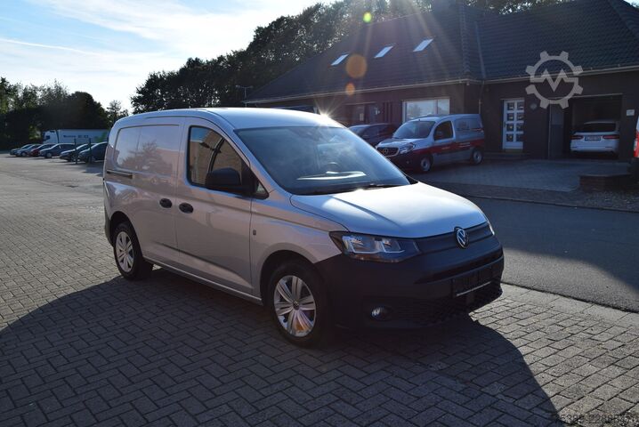 Nutzfahrzeug VW Caddy  EcoProfi 2,0 TDI 102PS Klima Navi AHK