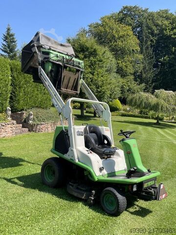 Lawn mower, ride-on mower, large area mower with grass catcher and hydraulic high-dump, golf course  ETESIA Hydro 124 DS