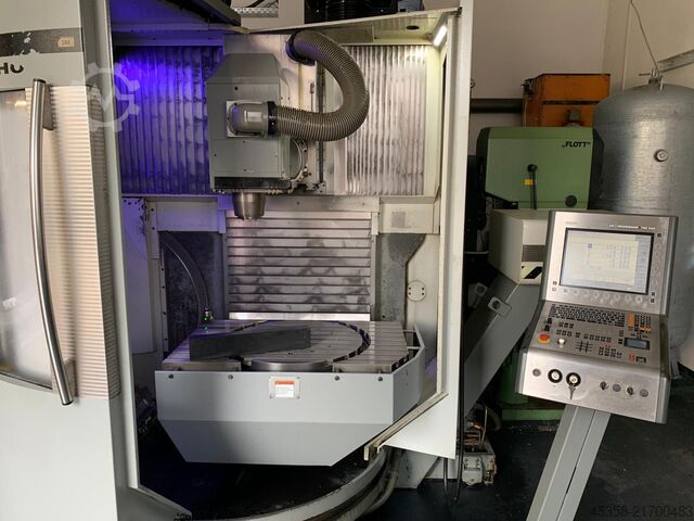 Universal machining center DMG DMU 60 monoblock