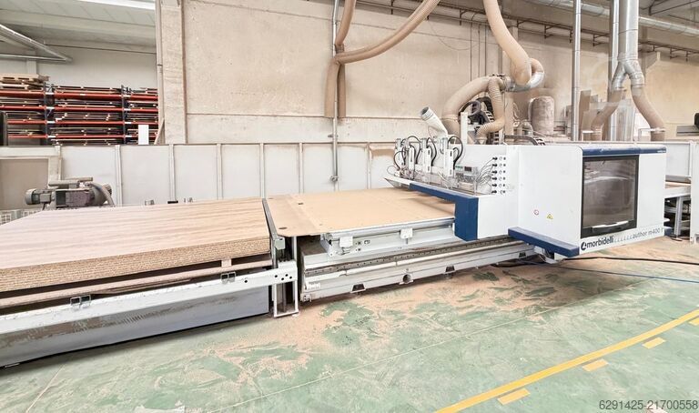 Bearbeitungszentrum MORBIDELLI AUTHOR M400 CELL