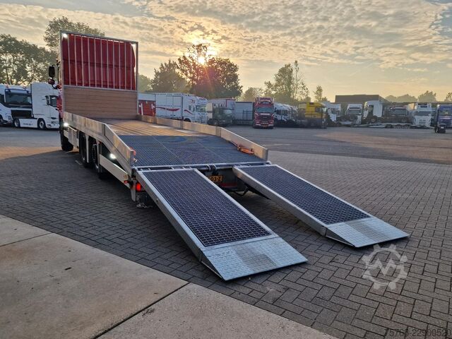 Car carrier van DAF XF 530 SuperSpacecab 6x2*4 - New Flatbed - Ramp...