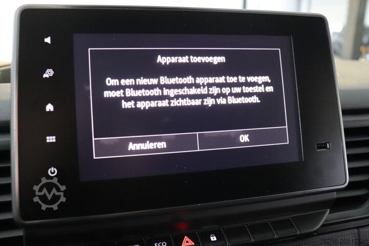 Delivery van Renault Trafic 2.0 dCi 110PK L2 EURO 6 - Airco - Cruise...