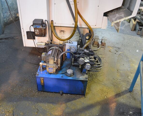 CNC lathe Travis TR-2
