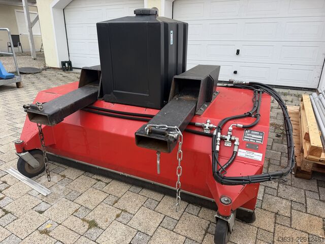 Road sweeper Kehrmaschine Gründig GSX 2000/670L. 