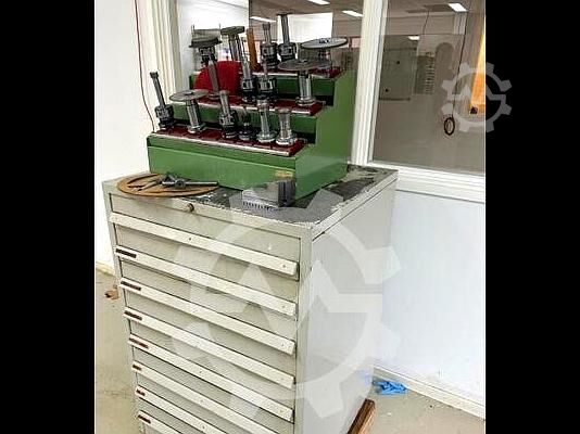 Horizontal lathe Victor Taichung Vturn-26