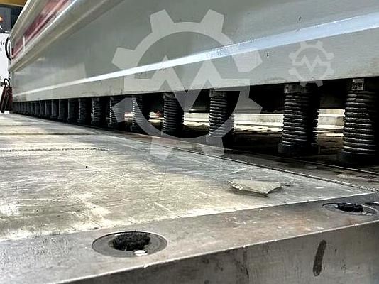 Sheet metal shear Baykal HGL 4100x6mm