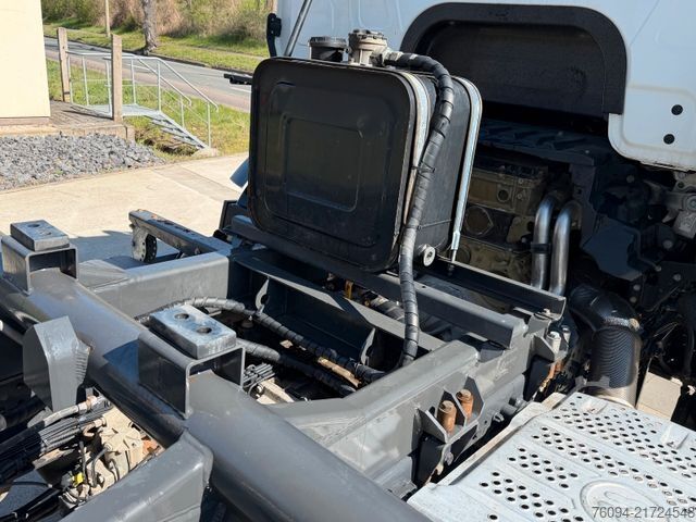 Kipper LKW MERCEDES-BENZ Arocs 3348 6x4 Kipper Bordmatik AHK