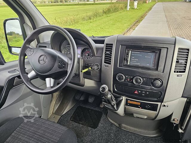 High-roof van MERCEDES-BENZ SPRINTER 519 L2H2 N2 3500Kg Trekhaak V6 3.0Ltr ...
