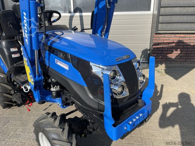 Solis 26 HST compact tractor with front loader / front-end loader NEW SOLIS 26 HST minitractor met voorlader / frontlader NIEUW