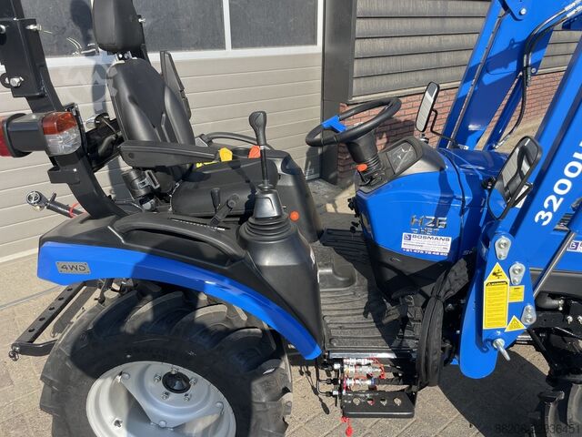 Solis 26 HST compact tractor with front loader / front-end loader NEW SOLIS 26 HST minitractor met voorlader / frontlader NIEUW