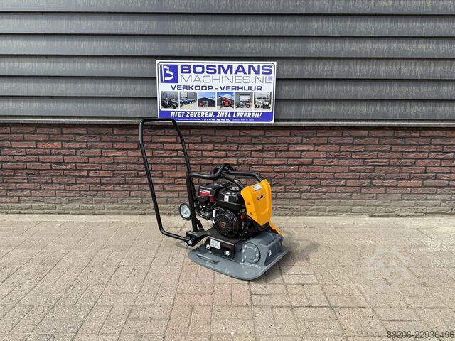 Giant GP2155 G Petrol Vibratory Plate NEW GIANT GP2155 G Benzine Trilplaat NIEUW