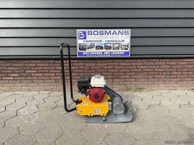 Giant GP1345 Vibratory Plate NEW GIANT GP1345 trilplaat NIEUW
