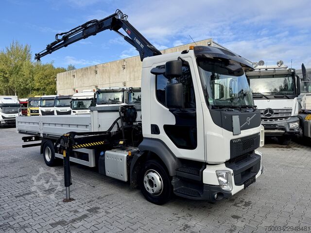 Flatbed truck Volvo FL 210 Kran Hiab X-HiDuo 082