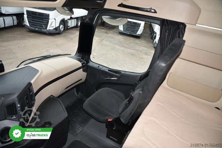 Standard tractor unit MERCEDES-BENZ Actros 5 1845 BigSpace