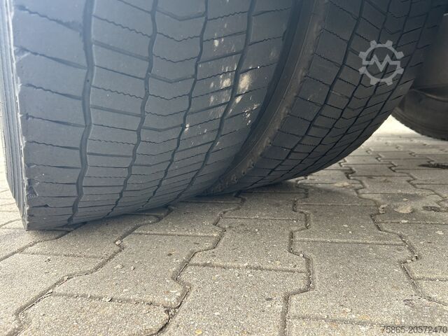 Standard tractor DAF CF 410 FT Space Cab / 742 dkm / 2 Tanks / NL Truck