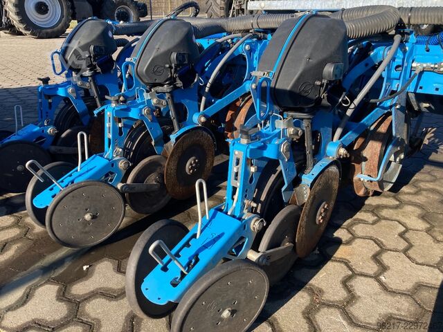 Lemken Azurit 9 mit Fronttank Lemken Azurit 9 mit Fronttank