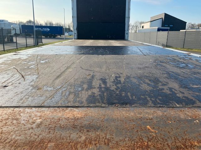 Swap body trailer KRONE Wechselbrücke Pritsche