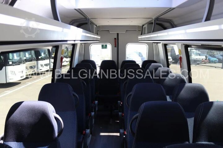 Minibus Iveco Daily Line / New / Airco / Automatic / Elect. D...