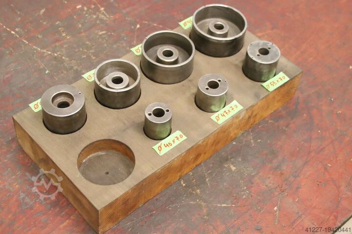 Flat belt pulley 70 mm 7 pieces Aluguss Aufnahme Ø 18 mm