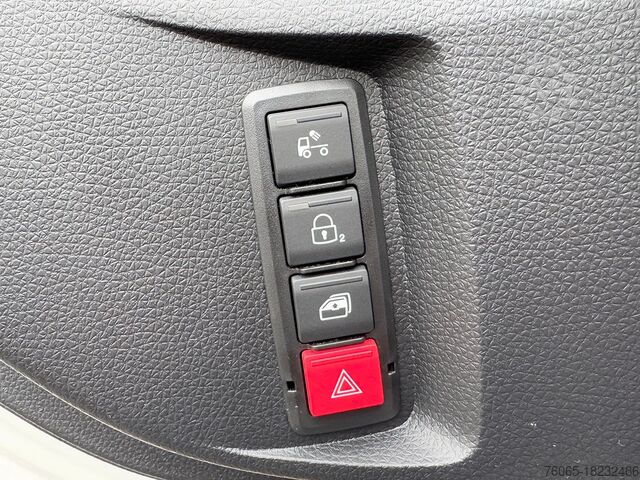 Standard-SZM MAN TGS 33.440 BB SA 6x4 Tractor Head (40 units)