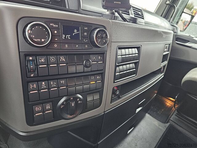 Suitcase MAN 26.420 TGX