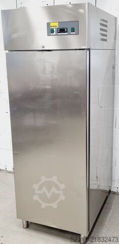 Cream climate cabinet NordCap BWKS 900