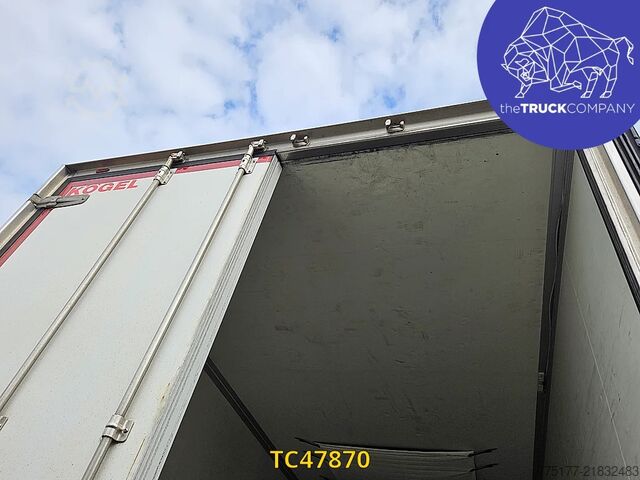 Refrigerated/frozen transport Kögel 