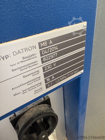 CNC machining center/machining system DATRON M8A