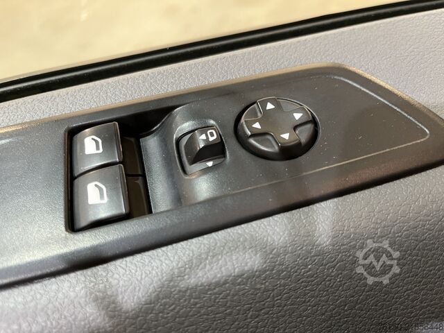 Panel van Opel Vivaro 2.0 CDTI L3H1 123 PK / Euro 6 / Airco / ...