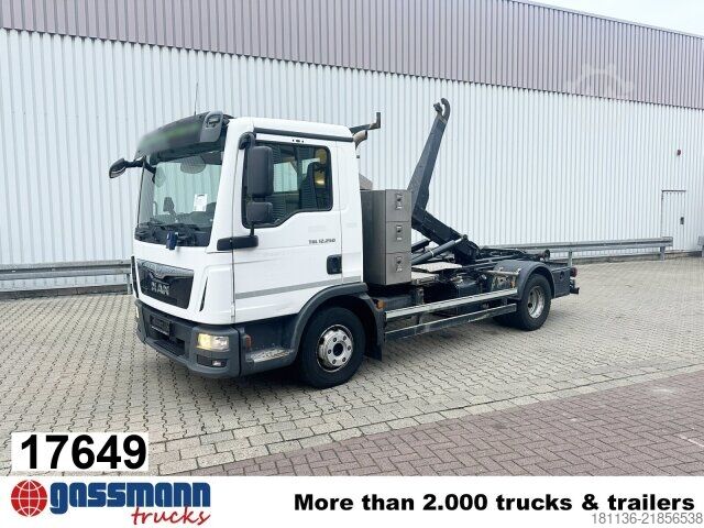 Roll-off tipper truck MAN TGL 12.250 4x2 BL, Palfinger Abroller P 07-25MPA,