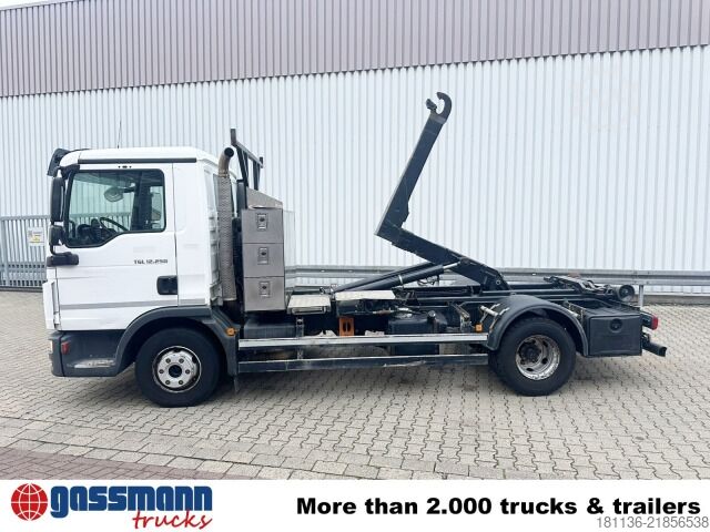 Roll-off tipper truck MAN TGL 12.250 4x2 BL, Palfinger Abroller P 07-25MPA,