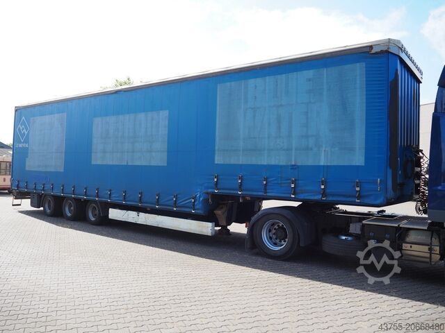 Open trailer with tarpaulin Krone SD