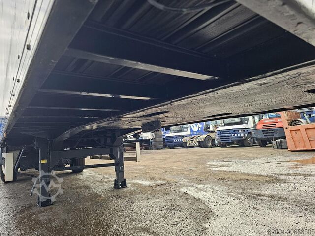 2011 RENDERS ROC 12.18 N | 2 STEERING AXLES \ TUV BELGIUM 20/06/2026. RENDERS ROC 12.18 N | 2 STEERING AXLES \ TUV BELGIUM 20...