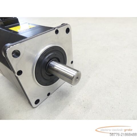 Control unit Fanuc A06B-0142-B077 AC Servo Motor SN: C992A6370