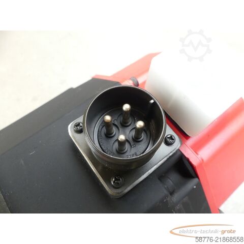 Control unit Fanuc A06B-0315-B042 # 7000 AC Servo Motor SN: C984M0431 --