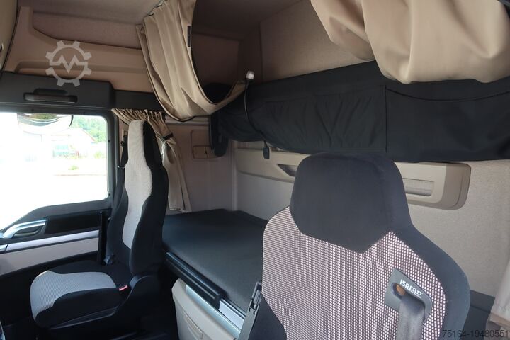 Standard SZM MAN TGX 18.500 BLS 4x2