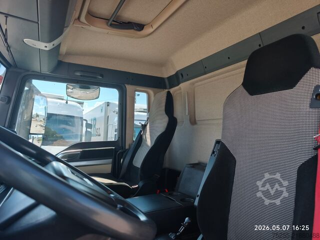 Truck chassis MAN 26.360 TGS 6X2 EURO 6
