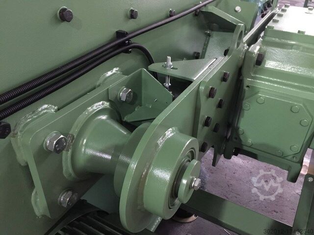 Single-shaft shredder Crushmaster Q 80
