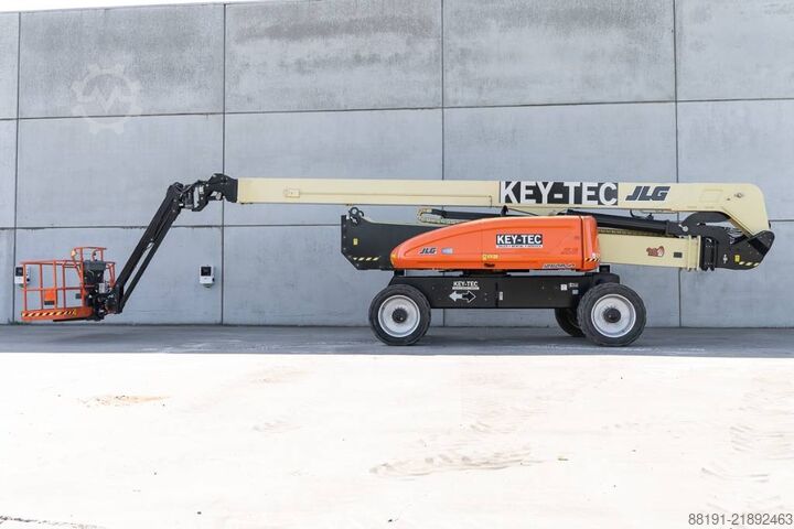 Telescopic boom lift JLG 1250 AJP