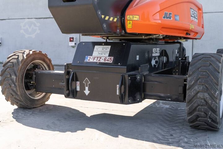 Telescopic boom lift JLG 1250 AJP