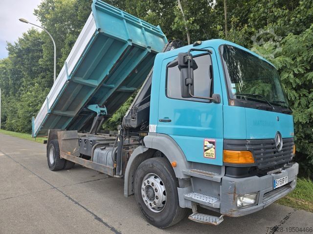 Tipper truck MERCEDES-BENZ Atego 1828 Kipper + Kran Hiab 102