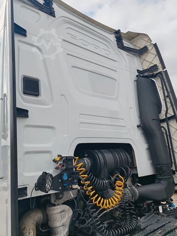 Standard tractor unit FORD F-MAX 500